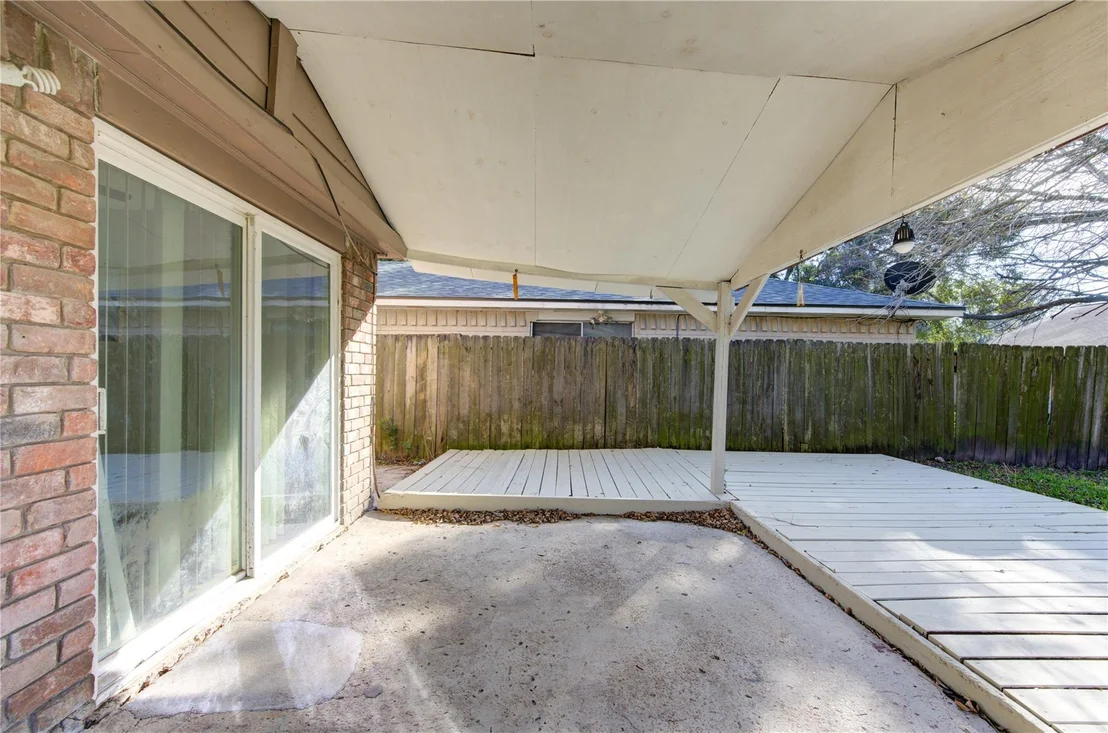 Photo of 6910 Navidad Road