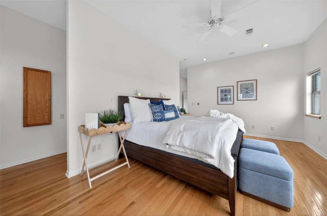 Photo of 20998 Kiva Circle