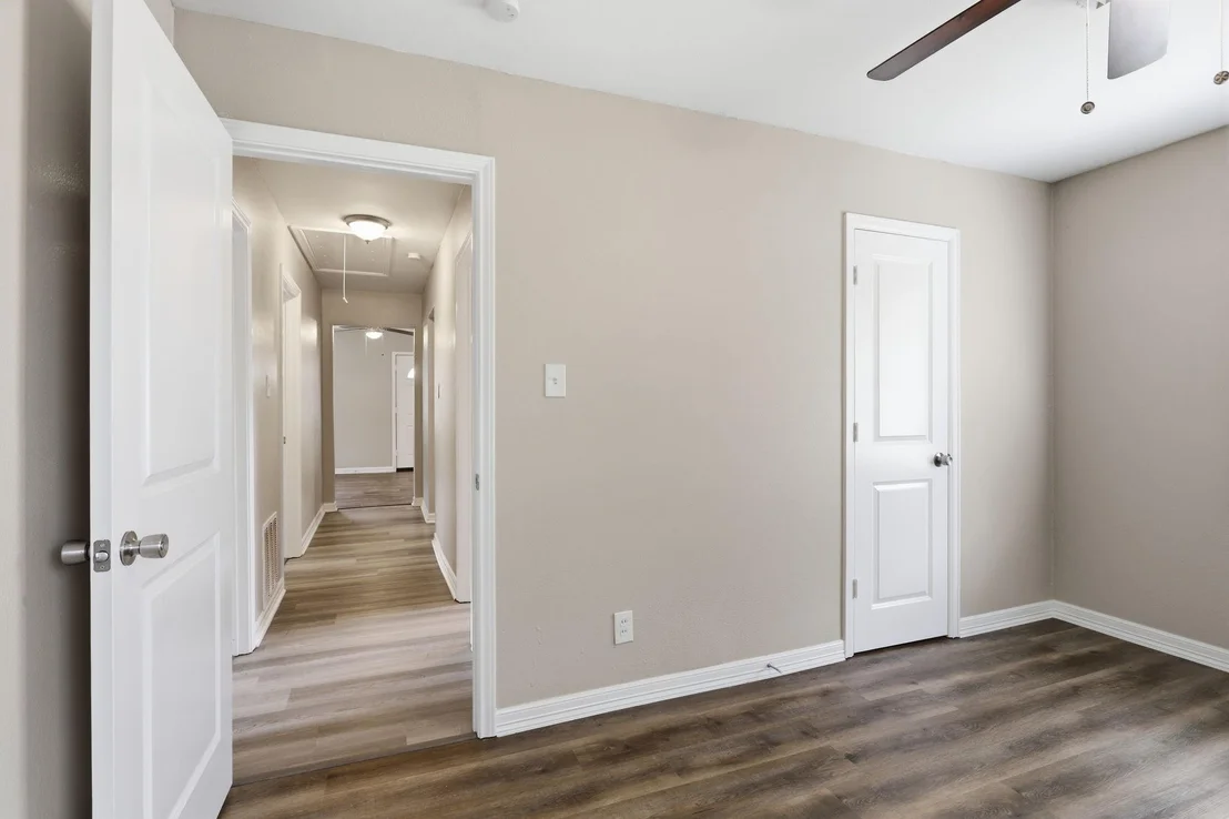 Photo of 9242 Forest View Street