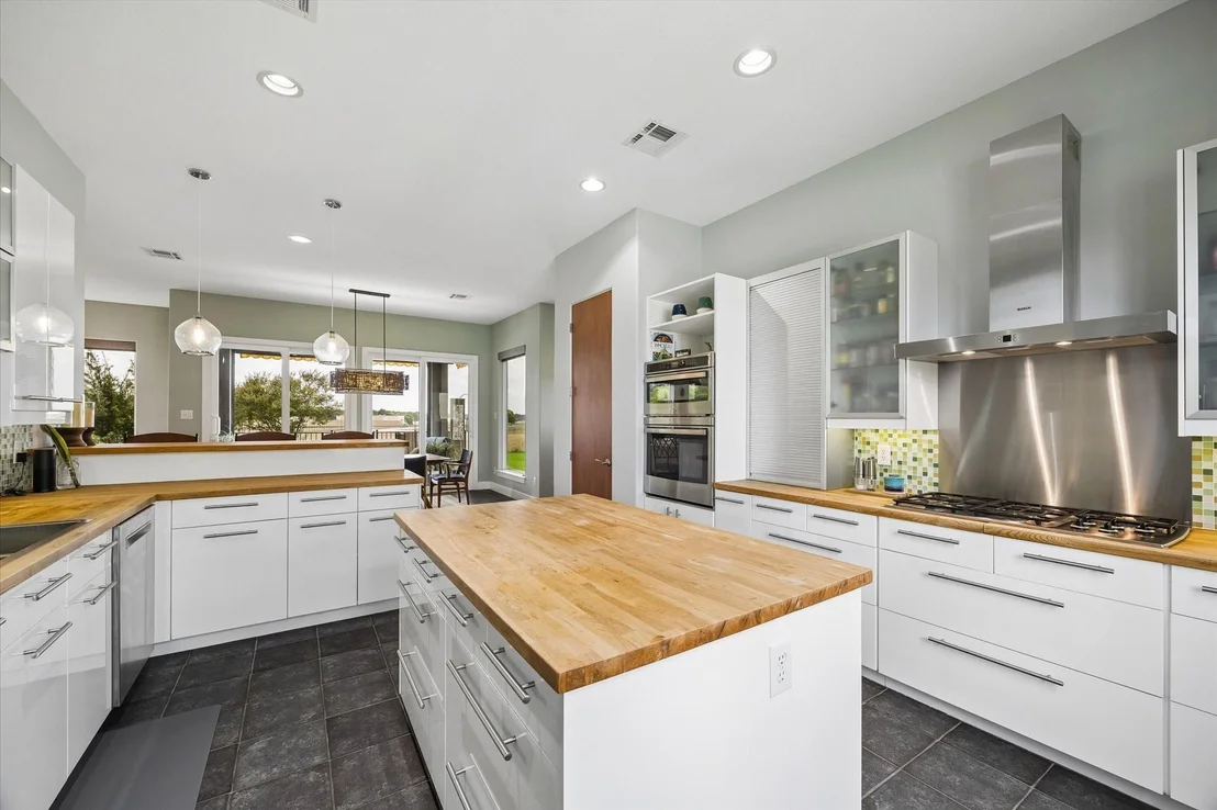 Photo of 12313 White Oak Pointe