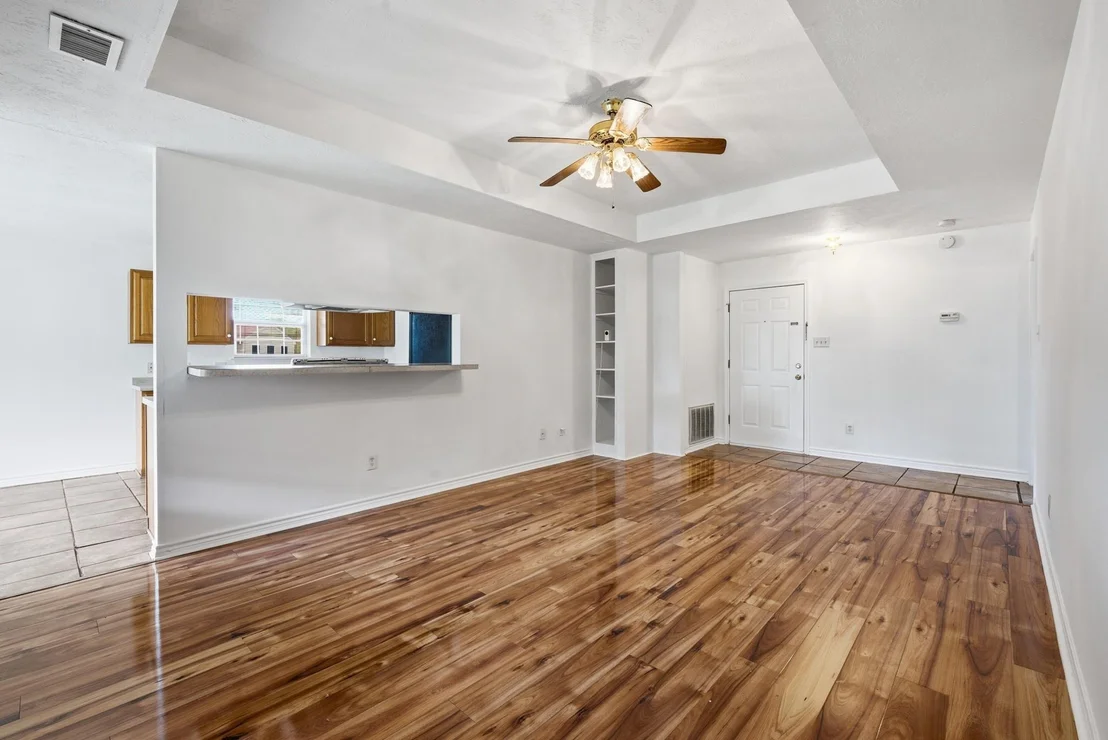 Photo of 1400 Prairie Drive