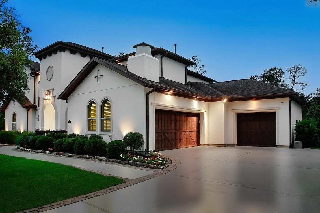 Photo of 105 Larkhaven Drive