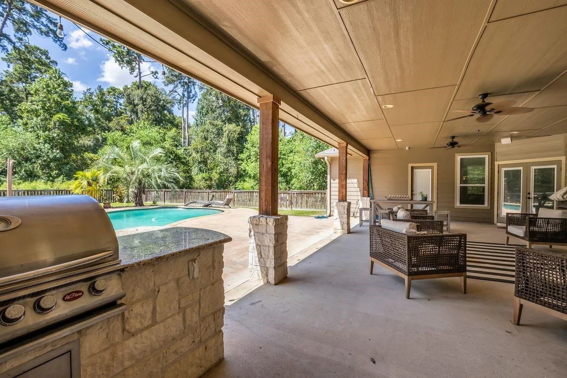 Photo of 16634 Savannah Drive