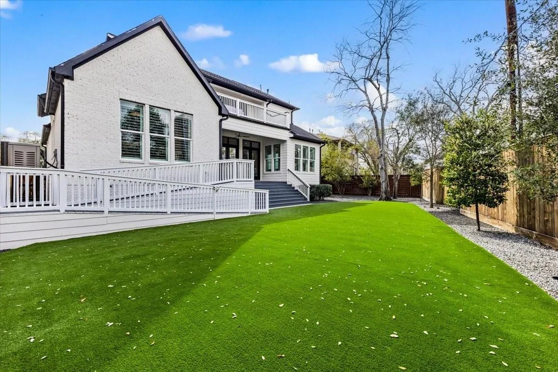 Photo of 4122 Levonshire Drive