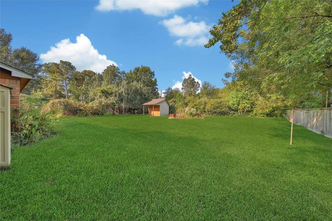 Photo of 16107 Escher Road