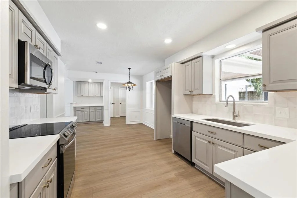 Photo of 6515 Rippling Hollow Drive
