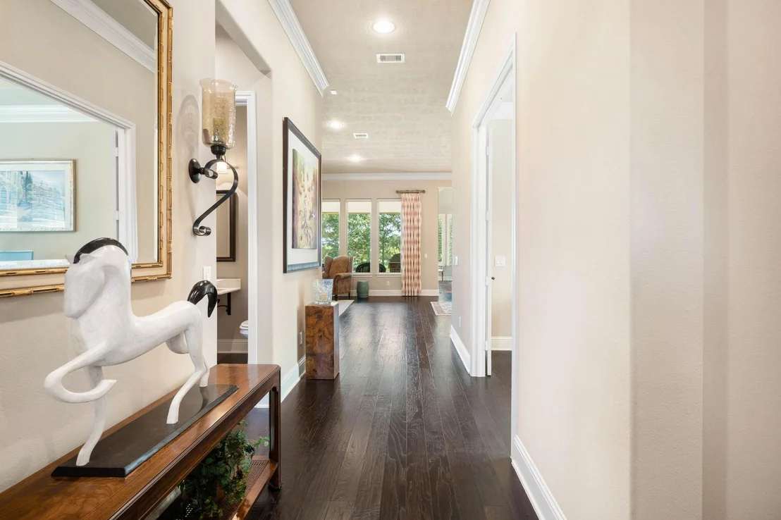 Photo of 34 Edgemont Court