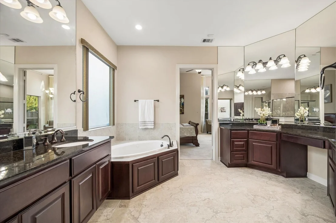 Photo of 2915 Sentry Oak Way
