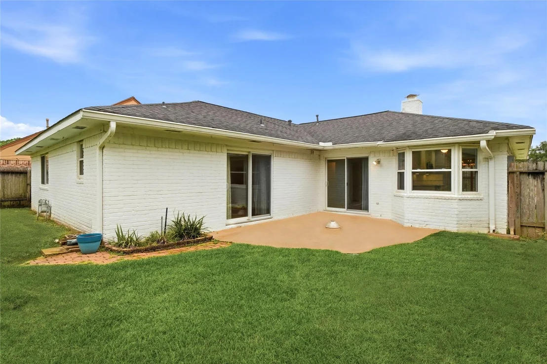 Photo of 15730 Echo Canyon Drive