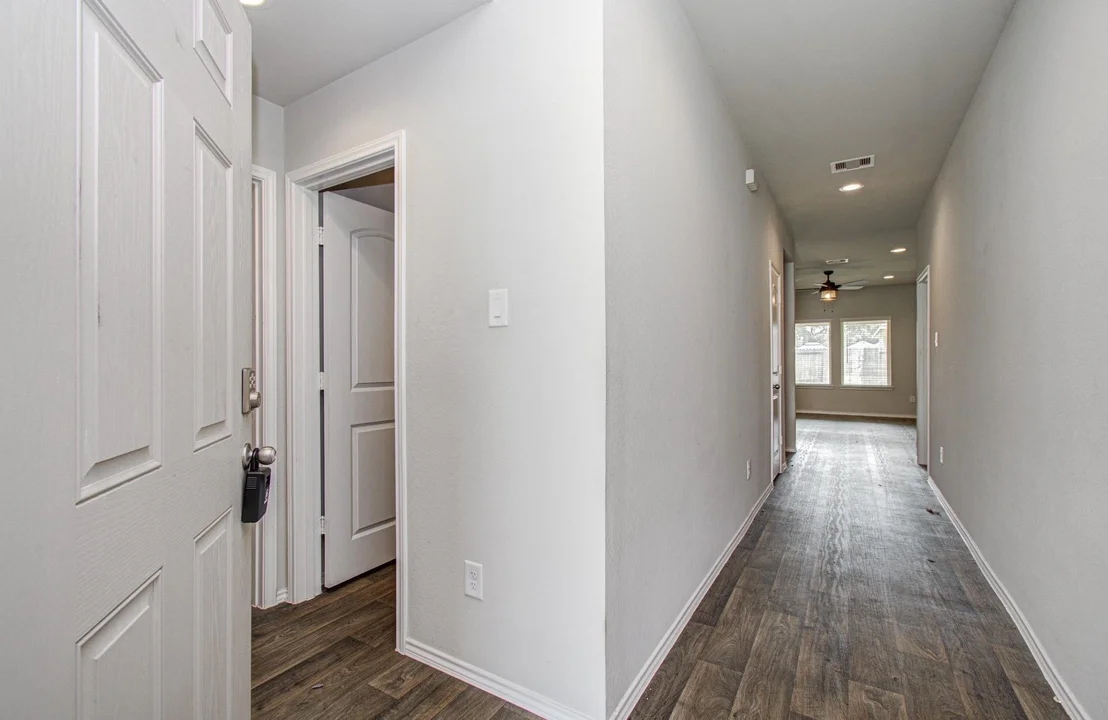 Photo of 23719 Harrow Field Lane