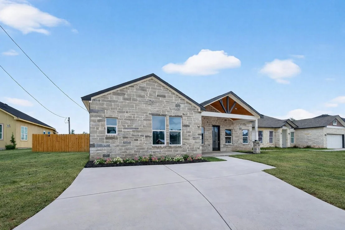 Photo of 1129 Long Leaf Pine Street