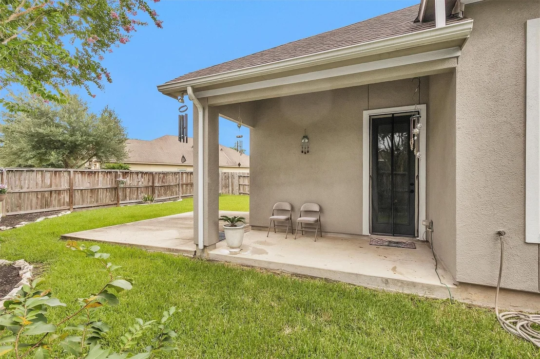 Photo of 7411 Lynnbrook Falls Lane
