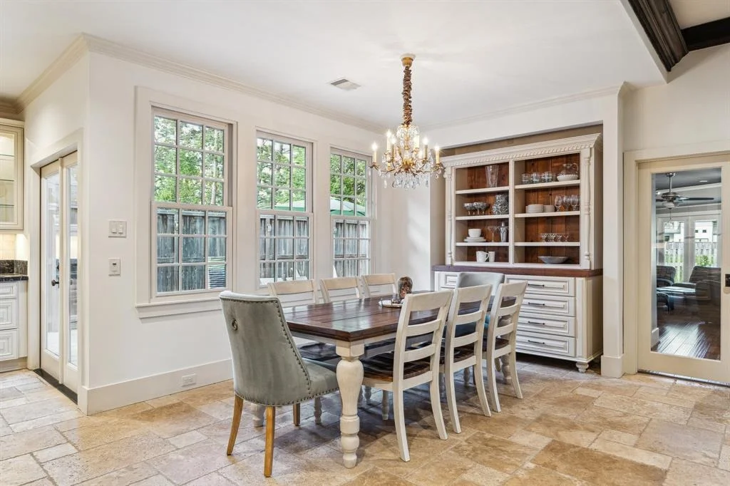Photo of 426 Wycliffe Drive