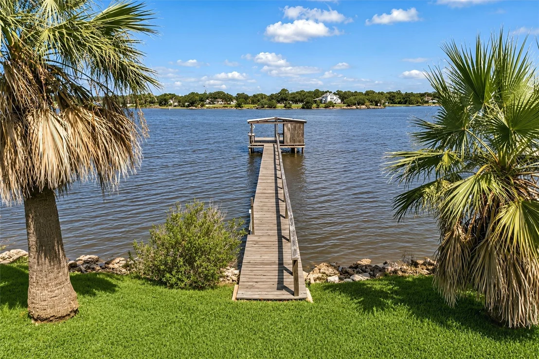 Photo of 8805 Harbour Drive