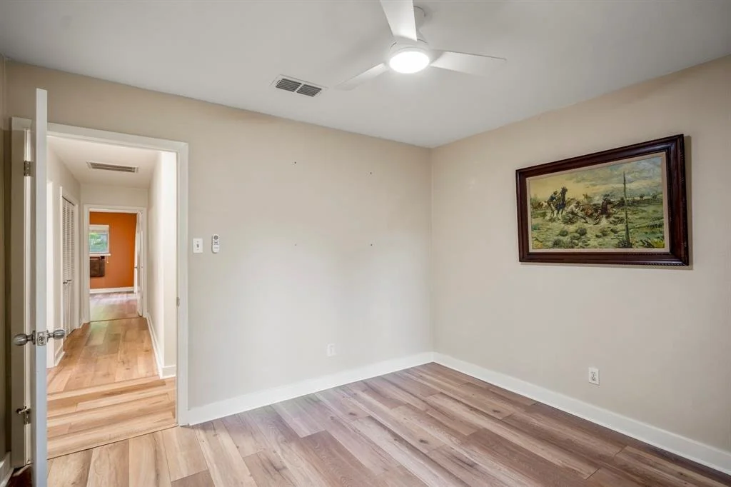 Photo of 214 Wickwood Drive