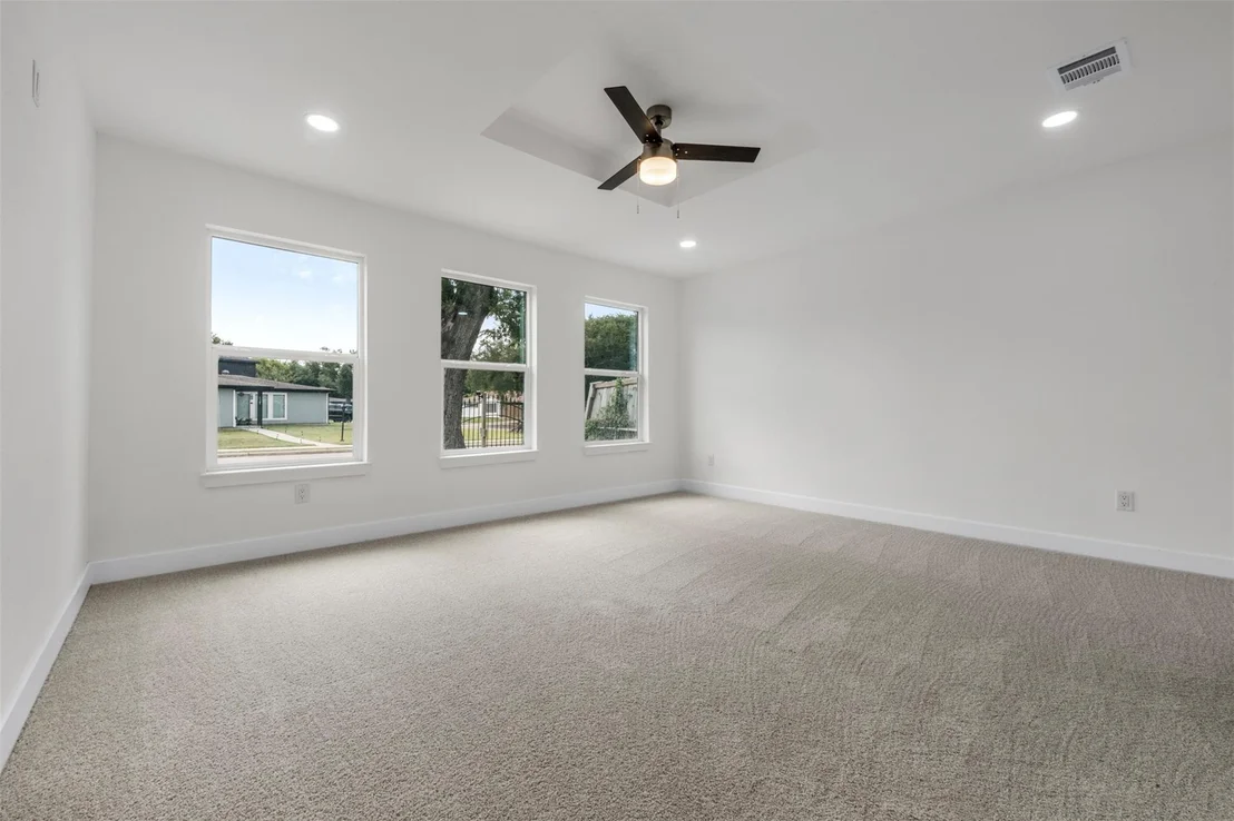 Photo of 1106 W Thomas Avenue