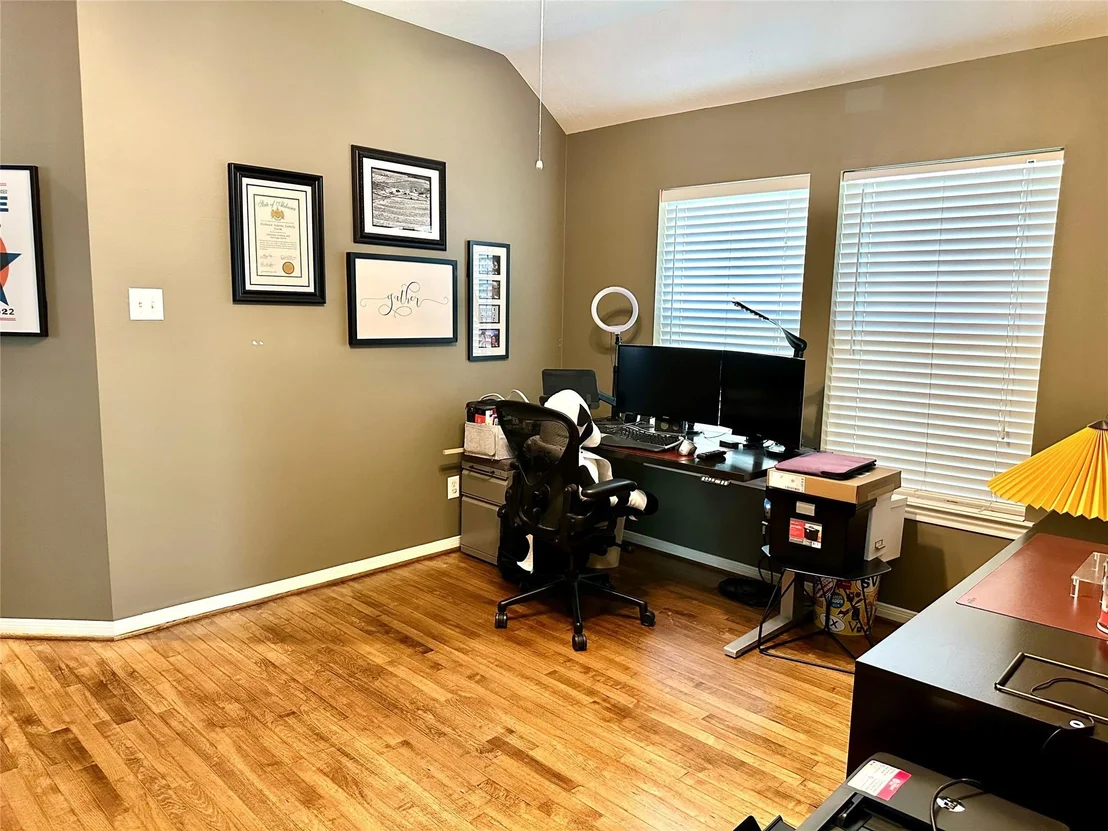Photo of 8910 Everhart Lane