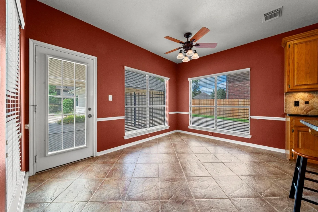 Photo of 1808 Brookside Drive