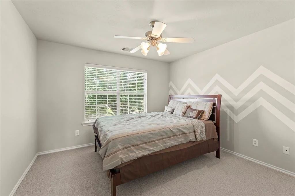Photo of 24930 Lakecrest Manor Drive