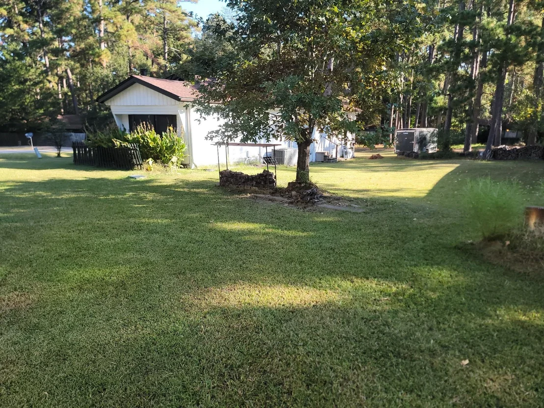 Photo of 38 E Whippoorwill Lane