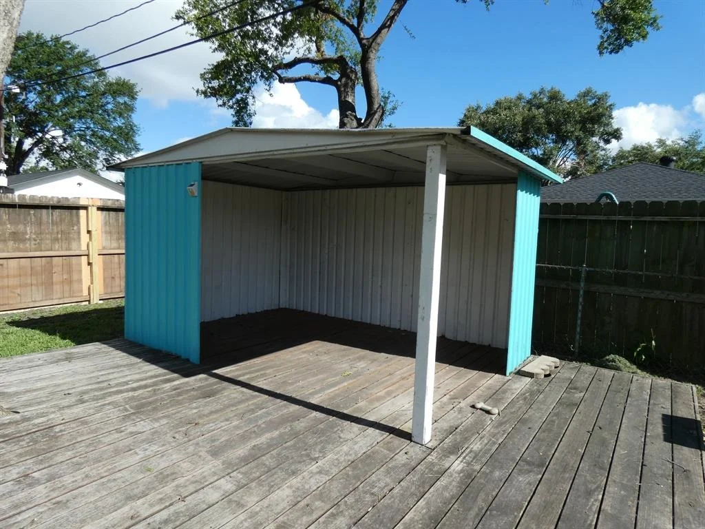 Photo of 5722 Hewitt Drive