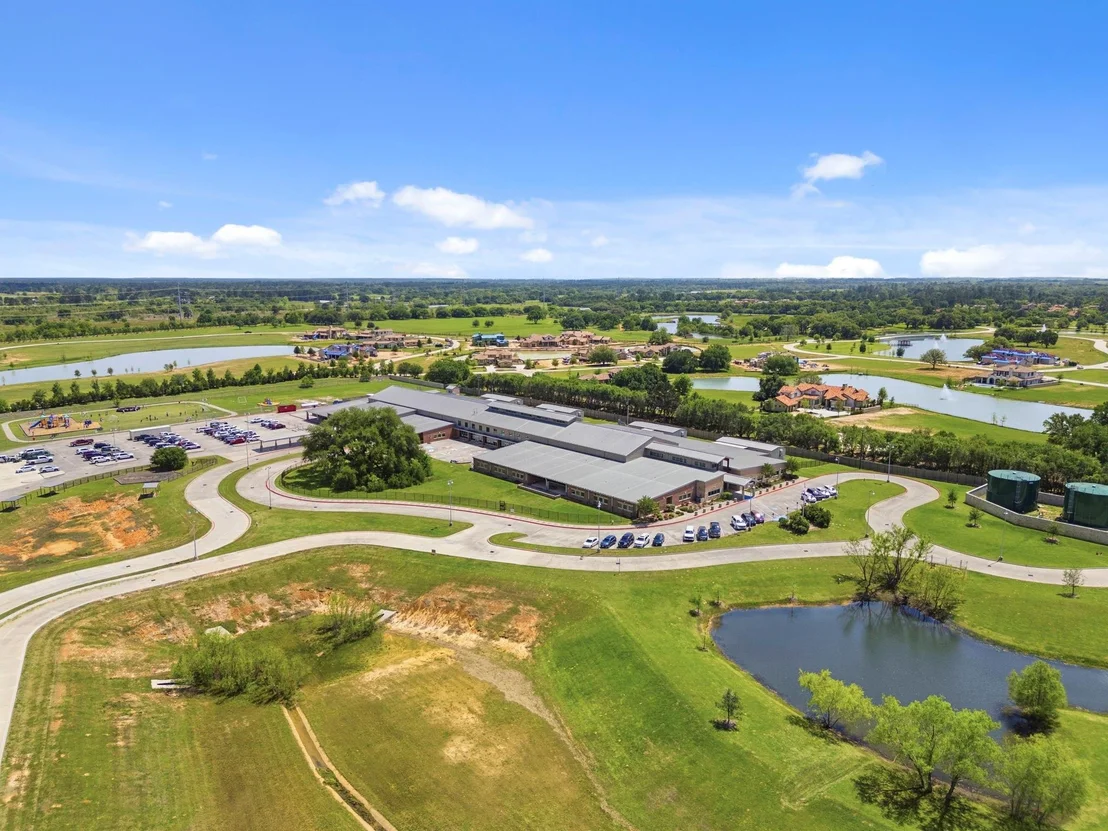 Photo of 24954 Shady Oak Drive