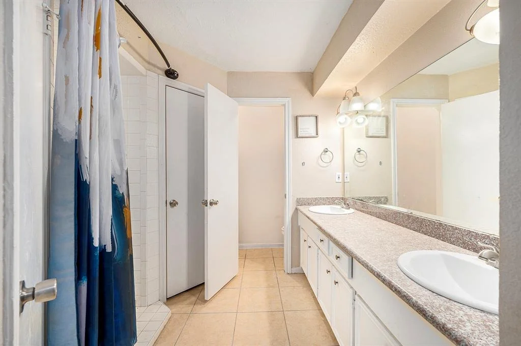 Photo of 8918 Bold Forest Drive