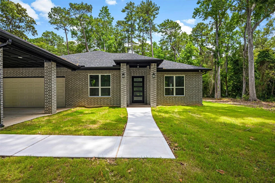 Photo of 172 County Road 3669 N