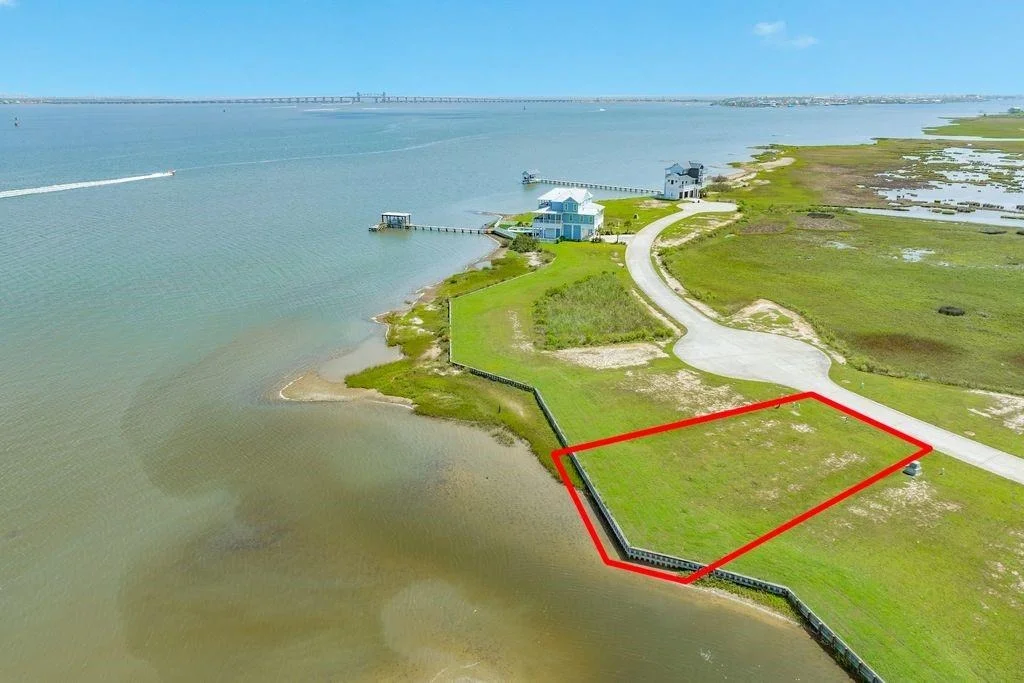 Photo of 1506 Bay Pointe Drive
