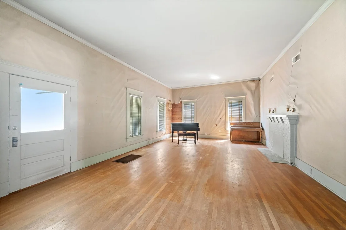 Photo of 502 N Robb Street