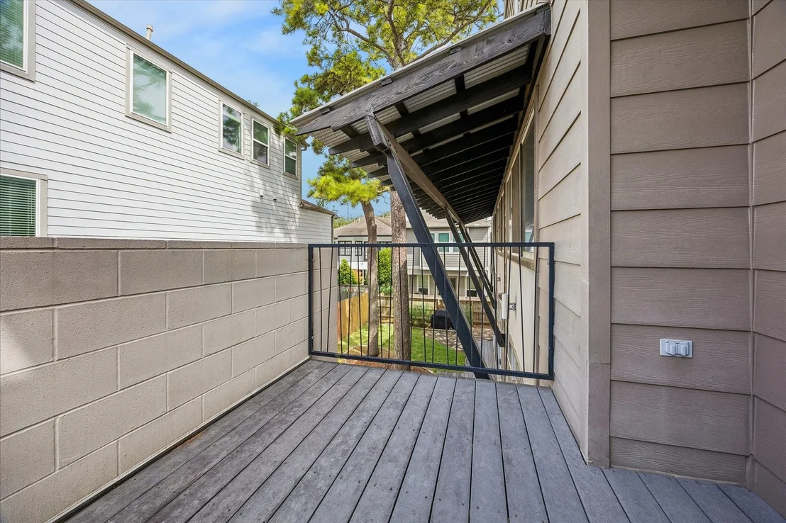 Photo of 4232 Law Street