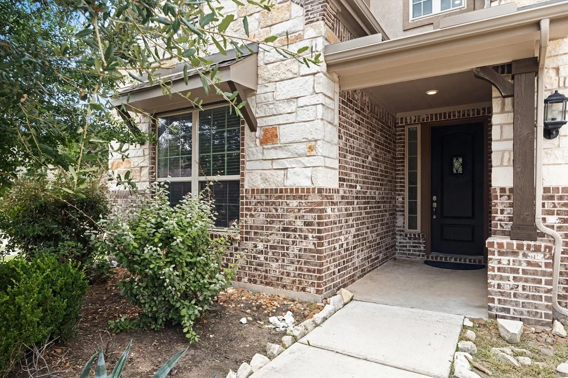 Photo of 10622 Menelaws Trail