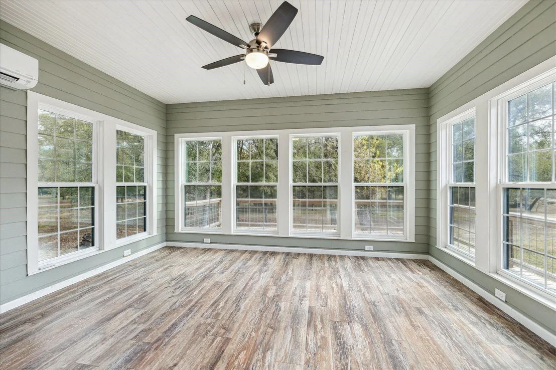 Photo of 3477 Bradley Lane