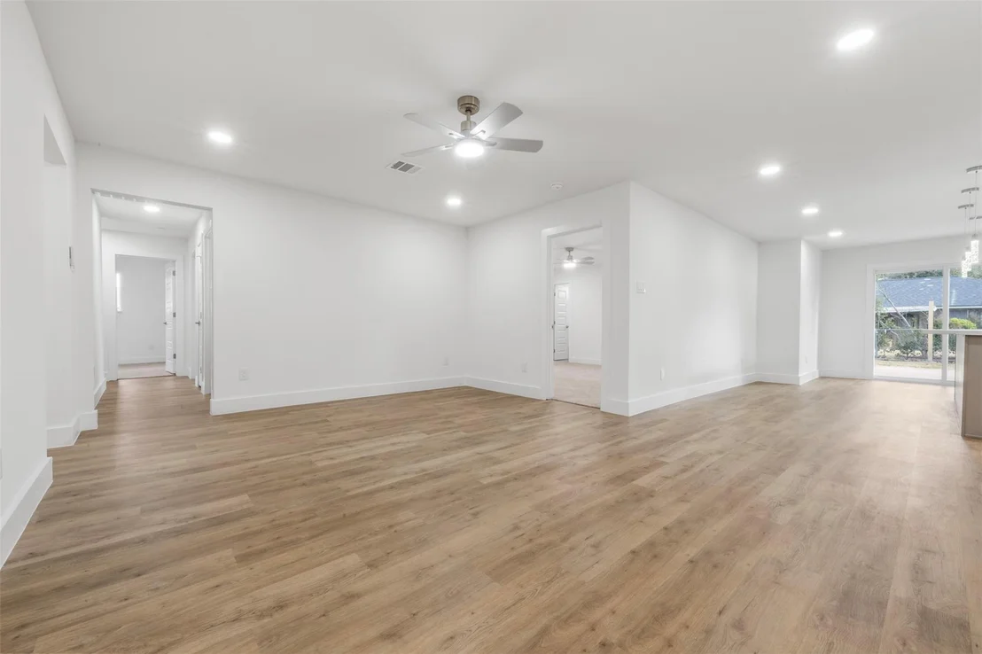 Photo of 6403 Acorn Forest Drive