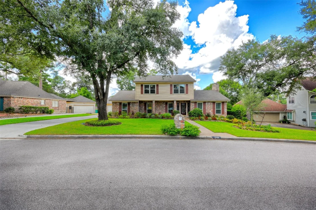 Photo of 206 Virginia Lane