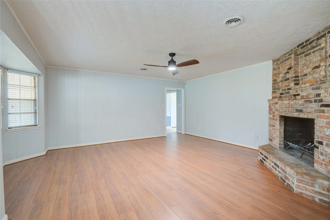 Photo of 5518 Dumfries Drive