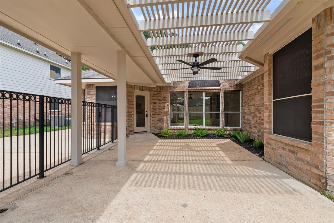 Photo of 19111 Emory Trail