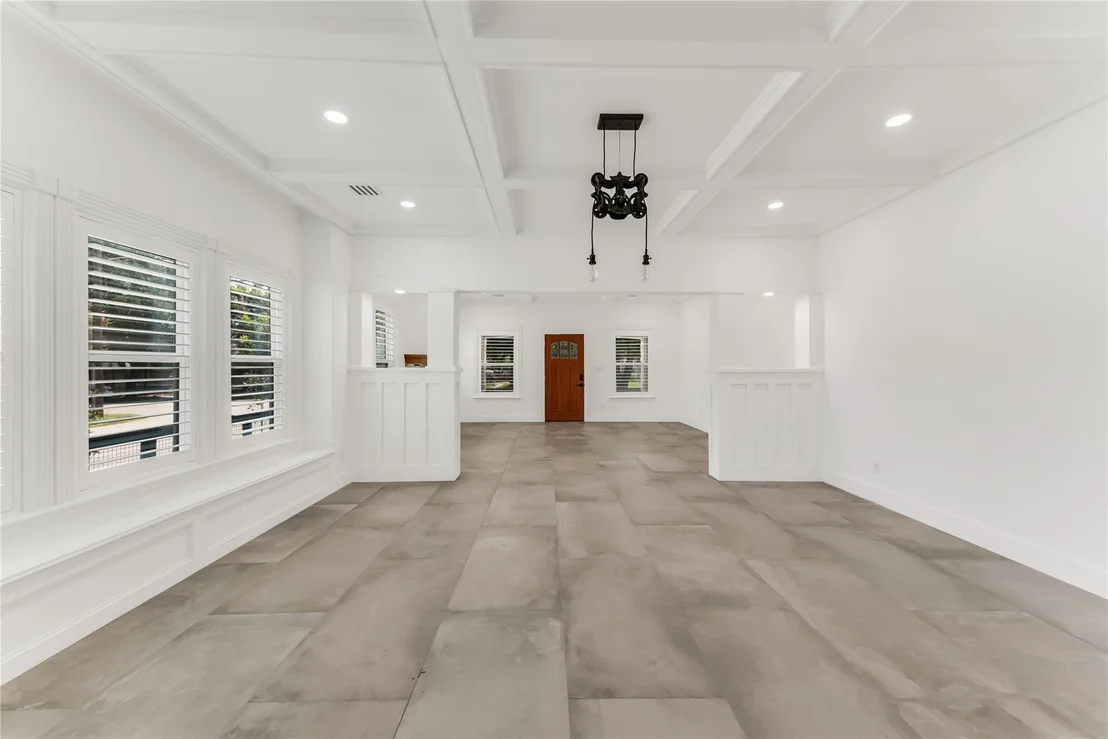 Photo of 402 Hunt Street