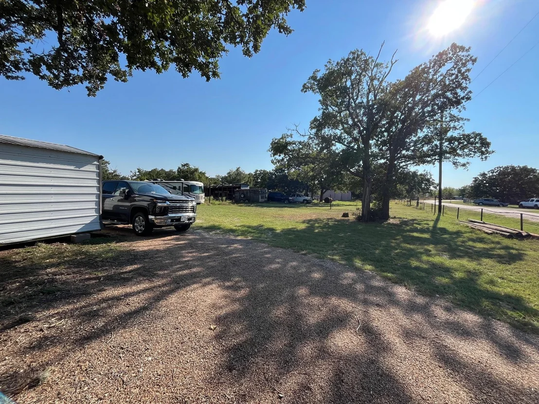 Photo of 325 Apache Drive S
