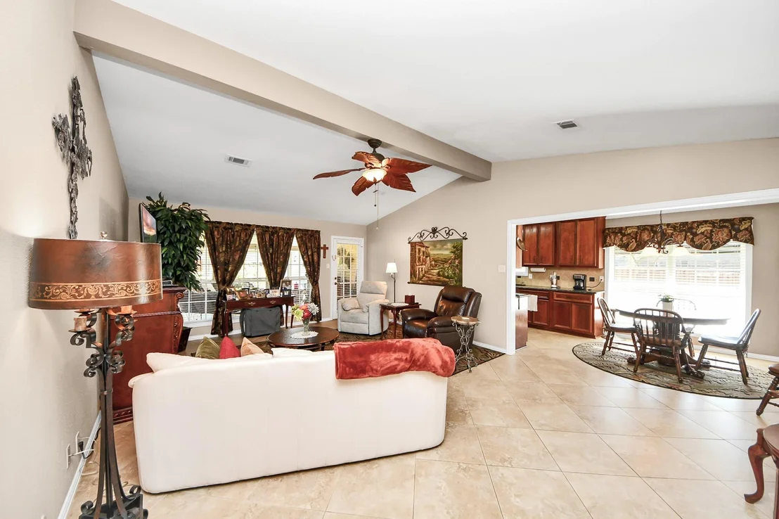 Photo of 15810 Merle Road