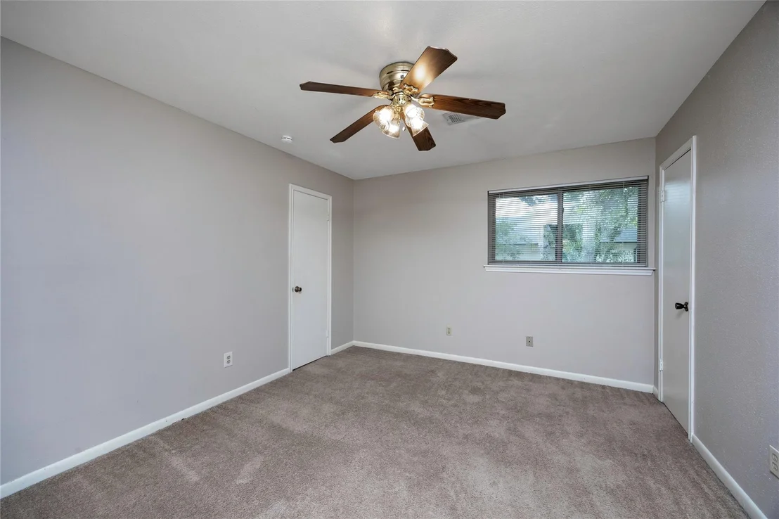 Photo of 13910 Baytree Drive