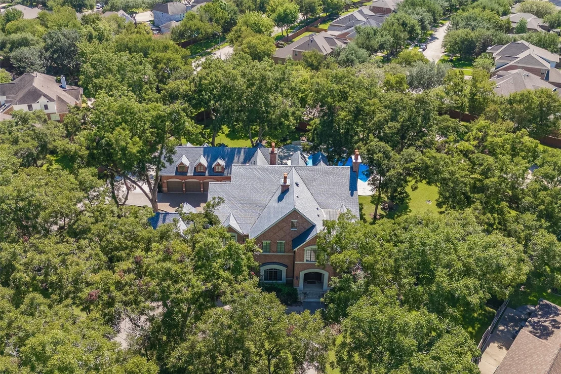 Photo of 1802 Forest Gate Circle