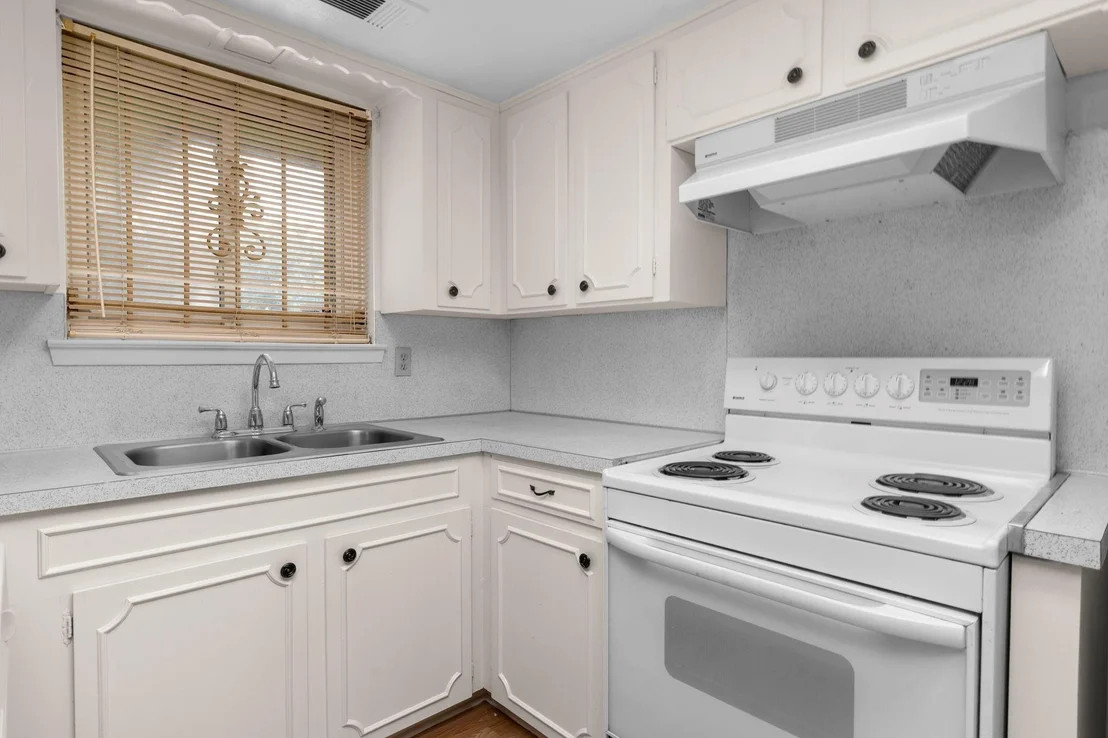 Photo of 9018 Rutherford Lane