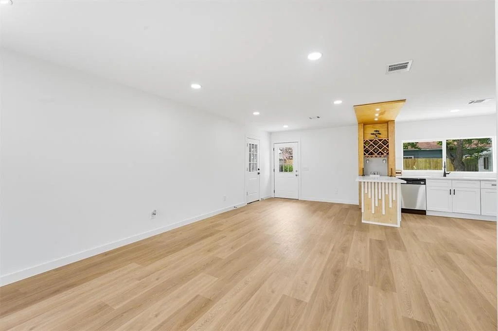 Photo of 3303 Dartmouth Drive