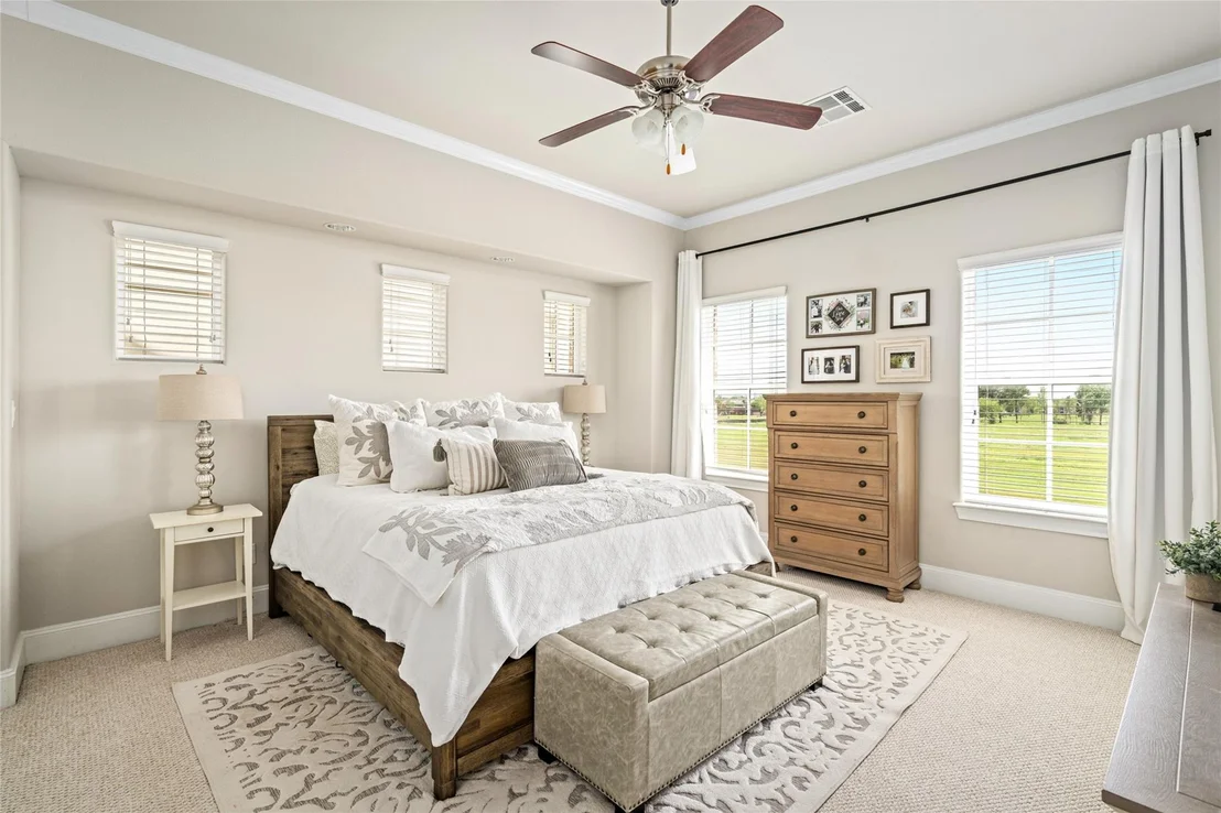 Photo of 8668 Emnora Lane