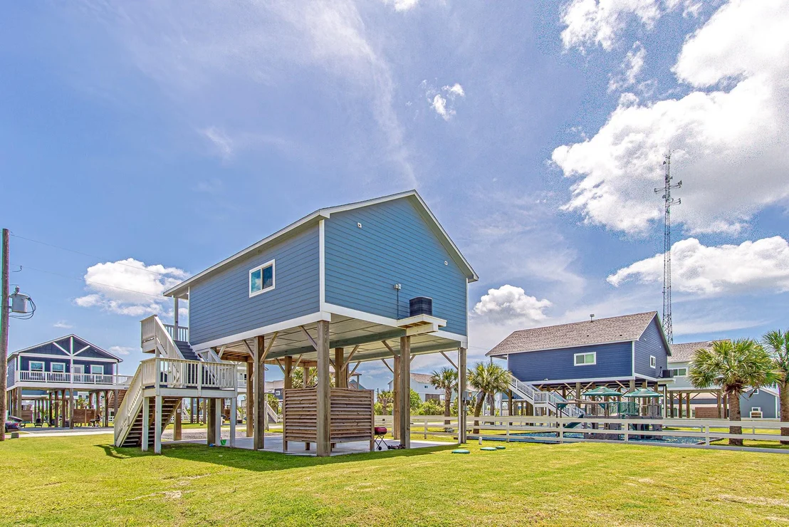 Photo of 1079 Cedar Lane