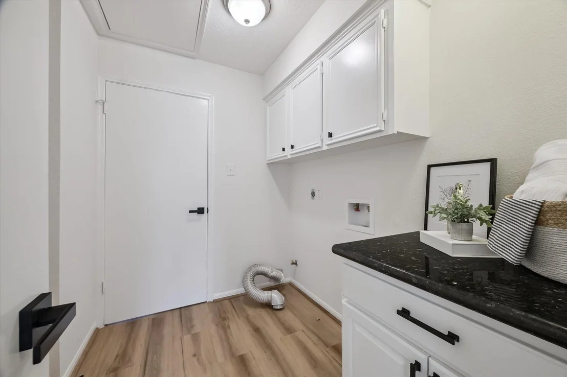 Photo of 16023 Cavendish Drive