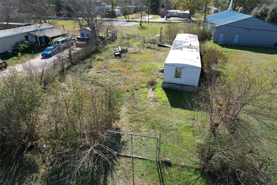 Photo of 206 Crescent Drive