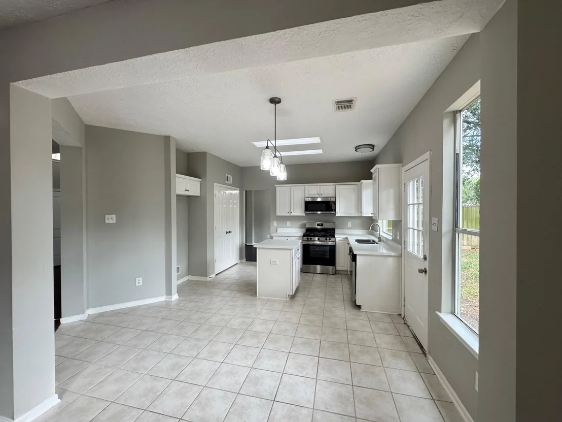 Photo of 9607 Trailing Moss Drive