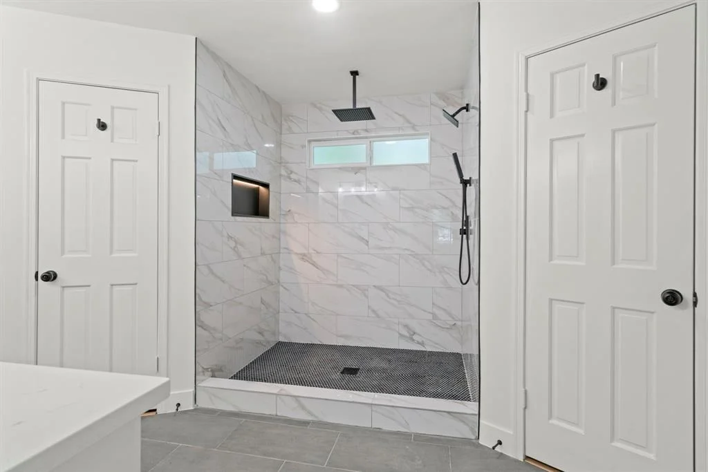 Photo of 8215 Twining Oaks Lane